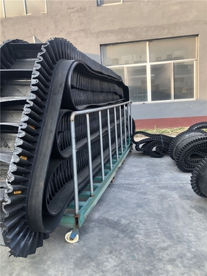 工業(yè)橡膠帶的特性、分類與應(yīng)用